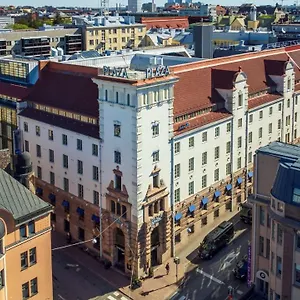 Radisson Blu Plaza Hotel, Hotell